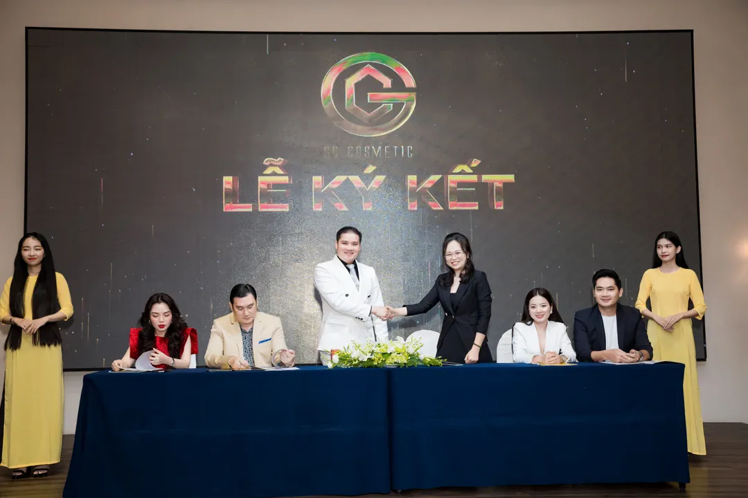 GC COSMETIC KÝ KẾT PHÂN PHỐI VỚI 25 NHÀ PHÂN PHỐI 