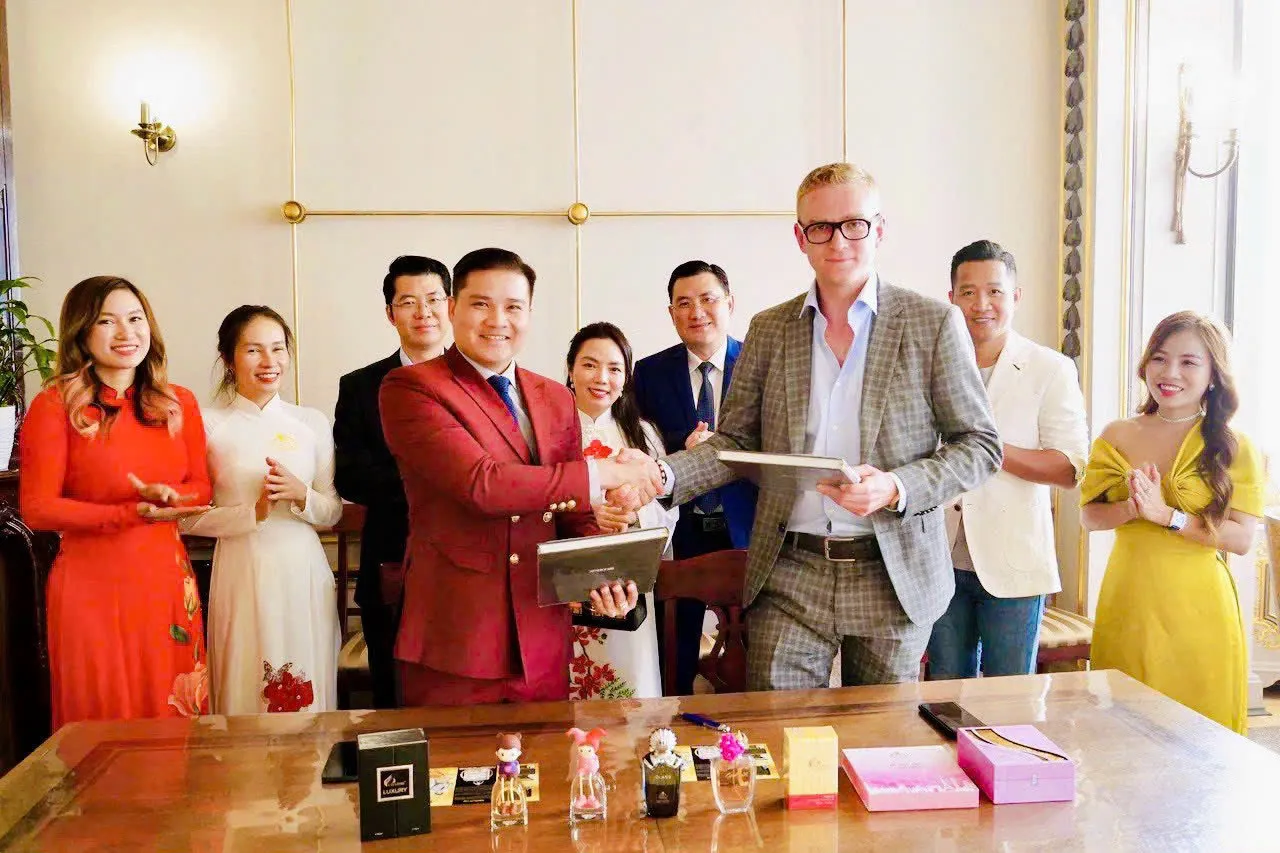 HÀNH TRÌNH MANG SẢN PHẨM VIỆT RA THẾ GIỚI 